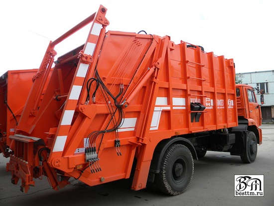 Мусоровоз с задней загрузкой МКЗ-4448-05 с портальным погрузчиком Мусоровоз с задней загрузкой МКЗ-4448-05 с портальным погрузчиком